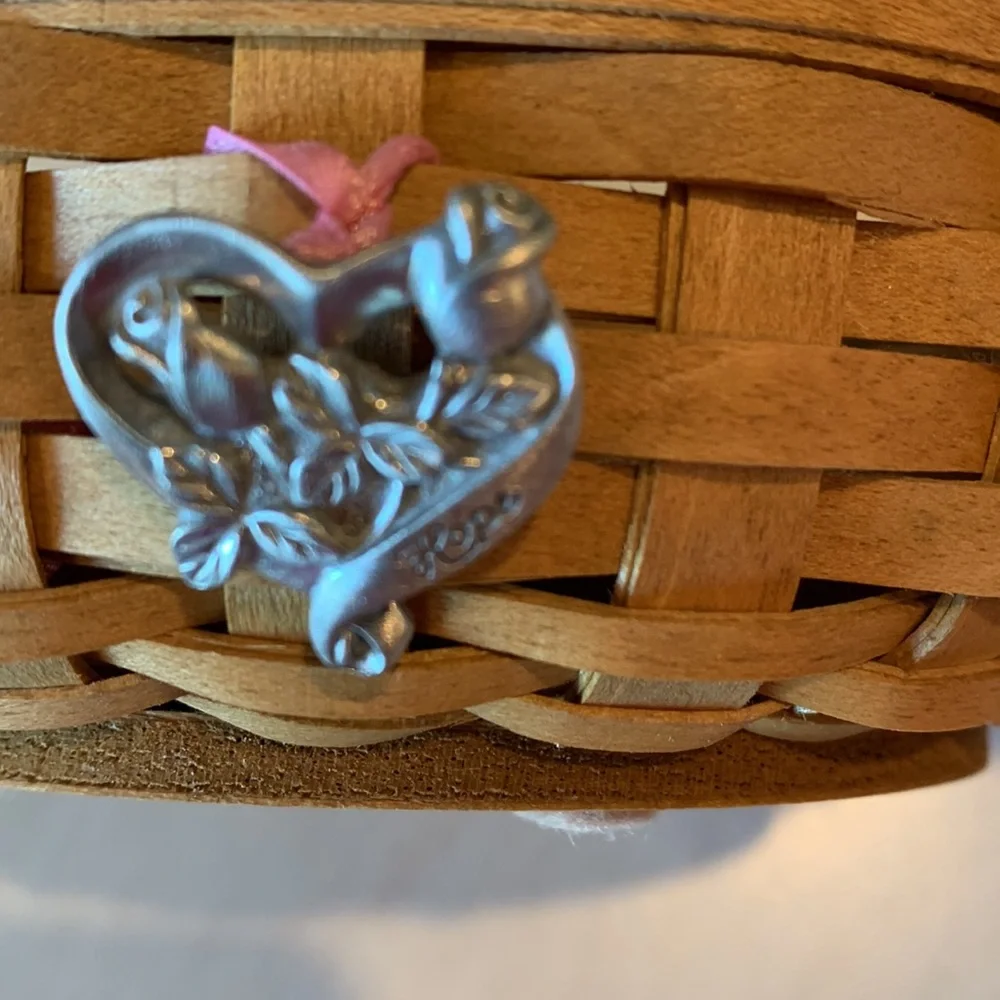 Longaberger 2003 Horizon of Hope Cancer Basket with Lid, liner, prot, ti…